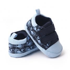 Tenisi bleu cu bleumarine pentru baietei - whale (marime disponibila: 3-6 luni