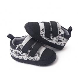 Tenisi gri cu negru pentru baietei - whale (marime disponibila: 3-6 luni