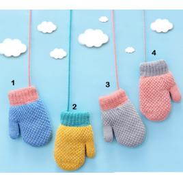 Manusi imblanite cu snur pentru bebelusi (marime disponibila: 6-12 luni