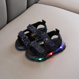 Sandale negre cu sclipici si luminite (marime disponibila: marimea 29)