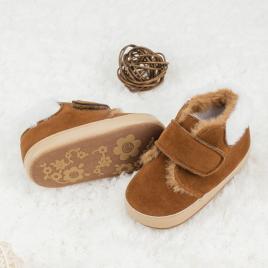 Ghetute maro cu blanita alba pentru bebelusi (marime disponibila: 3-6 luni