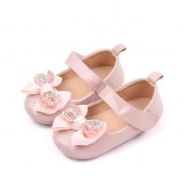 Pantofiori cu fundita cu strasuri, roz, din lac (marime disponibila: 3-6 luni