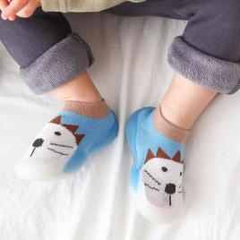 Mocasini bleu cu talpa antiderapanta - animalutul alb (marime disponibila: