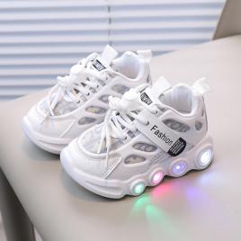 Adidasi albi cu gri si ivoire cu luminite (marime disponibila: marimea 29)