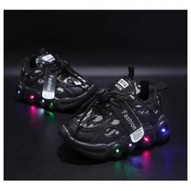 Adidasi negri cu imprimeu alb cu luminite (marime disponibila: marimea 21)