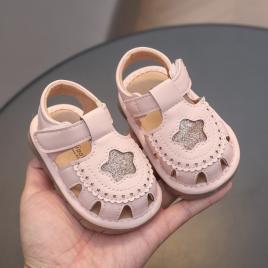 Sandalute roz cu piuitoare si steluta stralucitoare (marime disponibila: