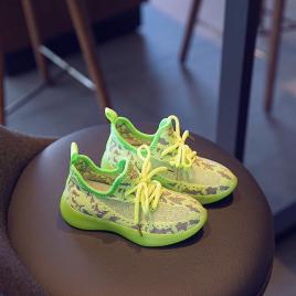 Adidasi verde neon pentru copii (marime disponibila: marimea 29)