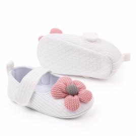 Pantofiori albi cu floricica roz (marime disponibila: 3-6 luni (marimea 18