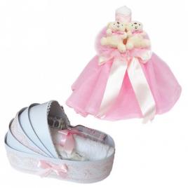 Lumanare botez rochita, cu ursuleti si trusou botez in landou, decor roz,