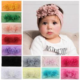 Bentita lata pentru fetite cu floricele aplicate (marime disponibila: 0-12