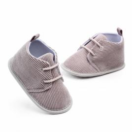 Ghetute gri din reiat pentru bebelusi (marime disponibila: 9-12 luni (marimea