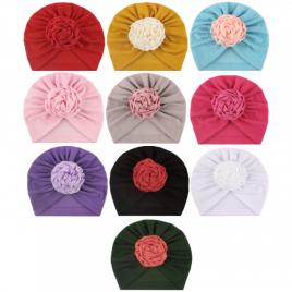 Caciulita tip turban cu floare din saten aplicata (marime disponibila: 6-9 luni