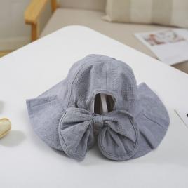 Palariuta gri cu broderie - lola (marimi palarii - sepci: 9-12 luni)