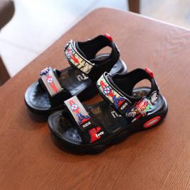 Sandale negre cu rosu - super erou (marime disponibila: marimea 26)
