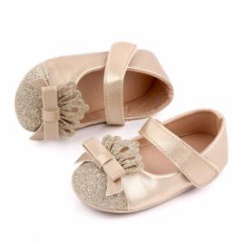 Pantofiori cu sclipici si coronita (marime disponibila: 0-3 luni)