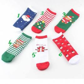 Sosetele pentru bebelusi - merry christmas (marime disponibila: 3-6 luni