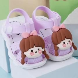 Sandalute lila pentru fetite - papusica (marime disponibila: marimea 20)