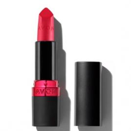 Ruj ultra mat 30 ruby kiss – culoare intensă, hidratare și protecție într-un singur gest