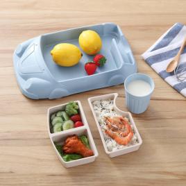 Set bleu din plastic pentru masa bebe - masinuta