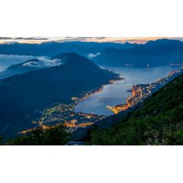 Fototapet autocolant PVC 75x100 cm Peisaj din Muntenegru