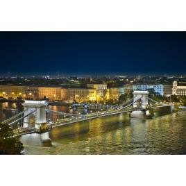 Fototapet autocolant PVC Dunarea noaptea, 160x240 cm
