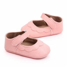 Pantofiori roz cu volanas pentru fetite (marime disponibila: 3-6 luni (marimea