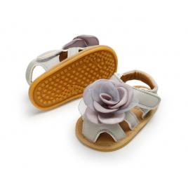 Sandalute gri - trandafiras (marime disponibila: 12-18 luni (marimea 21