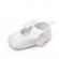 Pantofiori albi cu fundita din dantela (marime disponibila: 3-6 luni (marimea