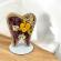 Tablou dinte de lemn cu licheni stabilizati cu 3 minirose criogenate 20x17cm, mov  inchis in  cutie cadou