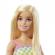 Papusa barbie blonda in scaun cu rotile