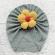 Caciulita tip turban cu model ajurat si floare aplicata (marime disponibila:
