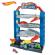 Garajul cu cascadorii hot wheels